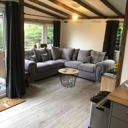 8F Lakeside Lodge Caer Beris Builth Wells - No Tradesman المظهر الخارجي الصورة