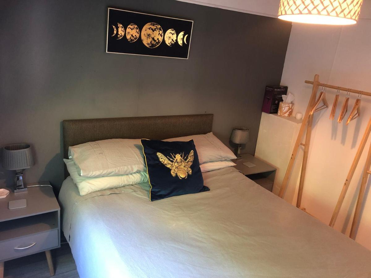 8F Lakeside Lodge Caer Beris Builth Wells - No Tradesman المظهر الخارجي الصورة