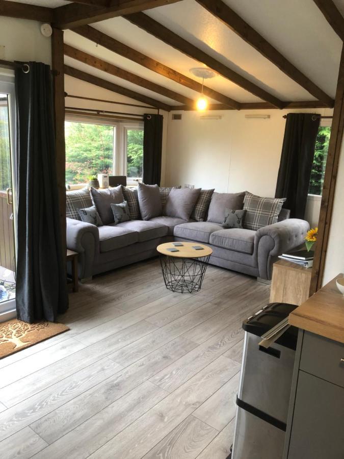8F Lakeside Lodge Caer Beris Builth Wells - No Tradesman المظهر الخارجي الصورة